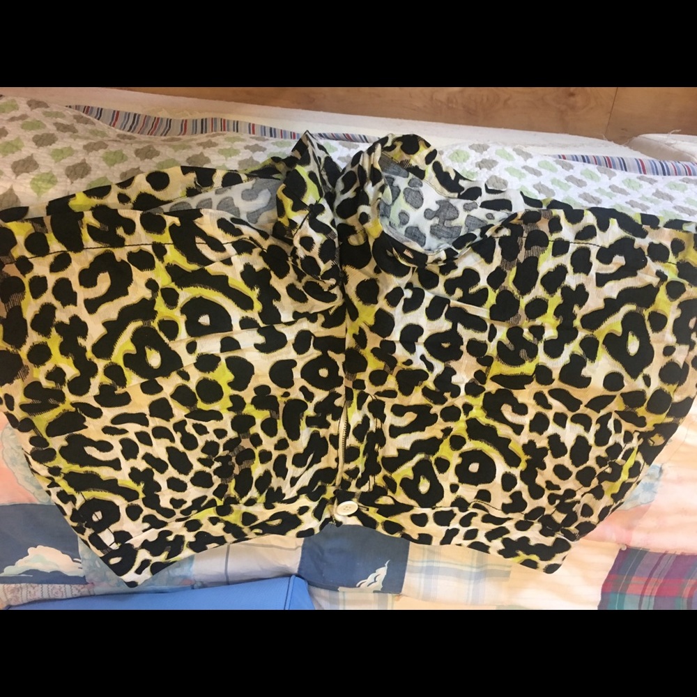 Madison shirts leopard print- great condition